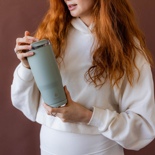 30-oz-groove-tumbler-b7 4Manna_Website_Lifestyles-17.jpg