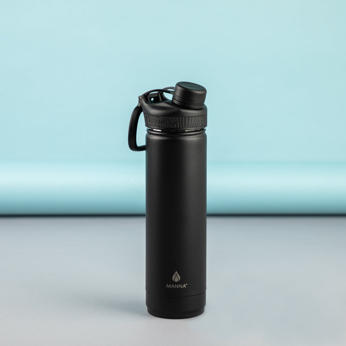 26-oz-saratoga-bottle-q1 MAN_Website_Saratoga_05.jpg